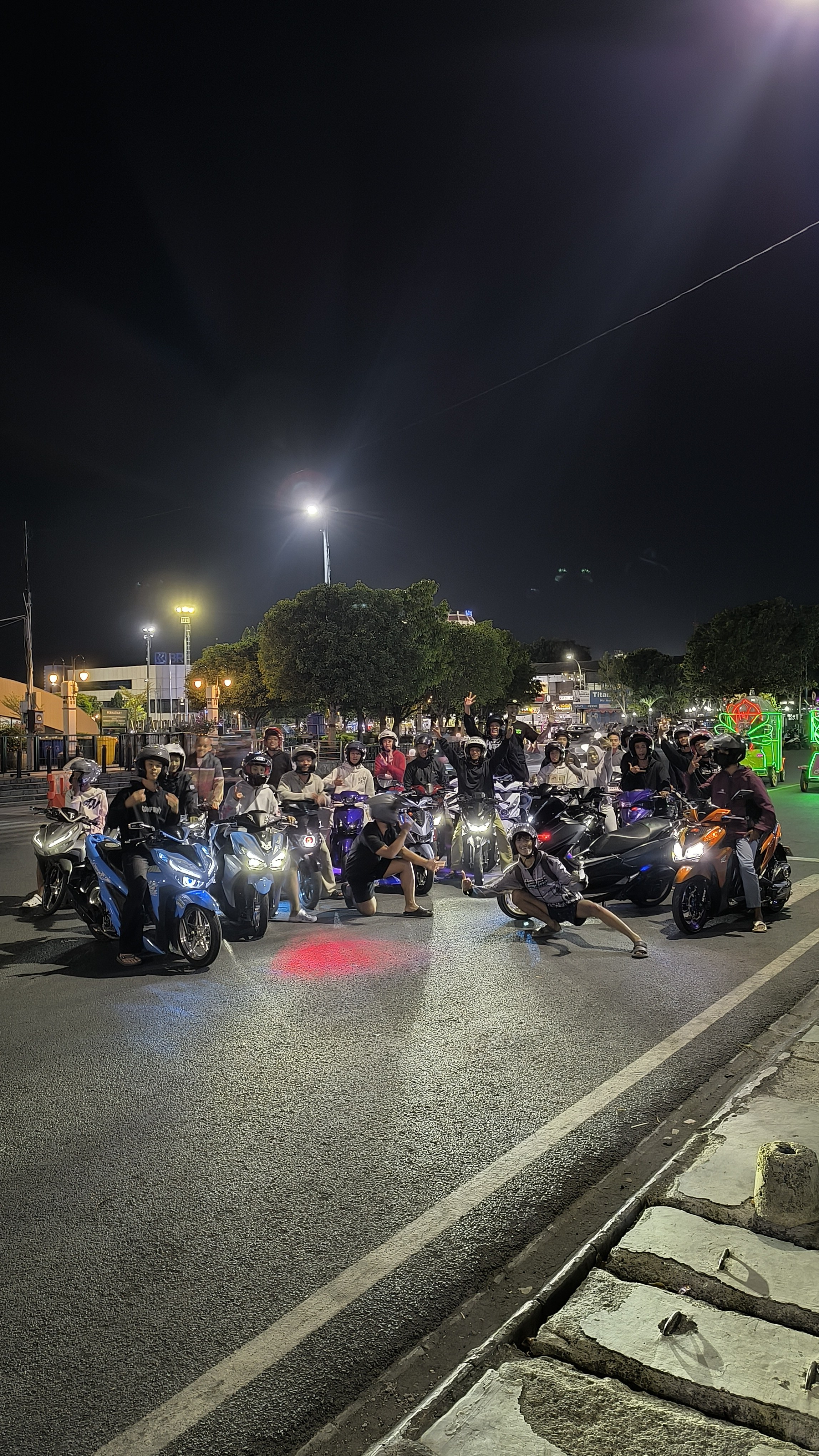 Mini NR Wacana Style X Matic Gank V2: Satu Aspal, Satu Cerita di Angkringan A.R