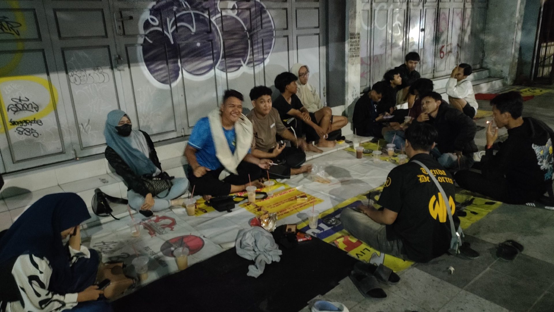 Dokumentasi Kumpul Mingguan Wacana Style & Rolling Tegal ke Angkringan A.R
