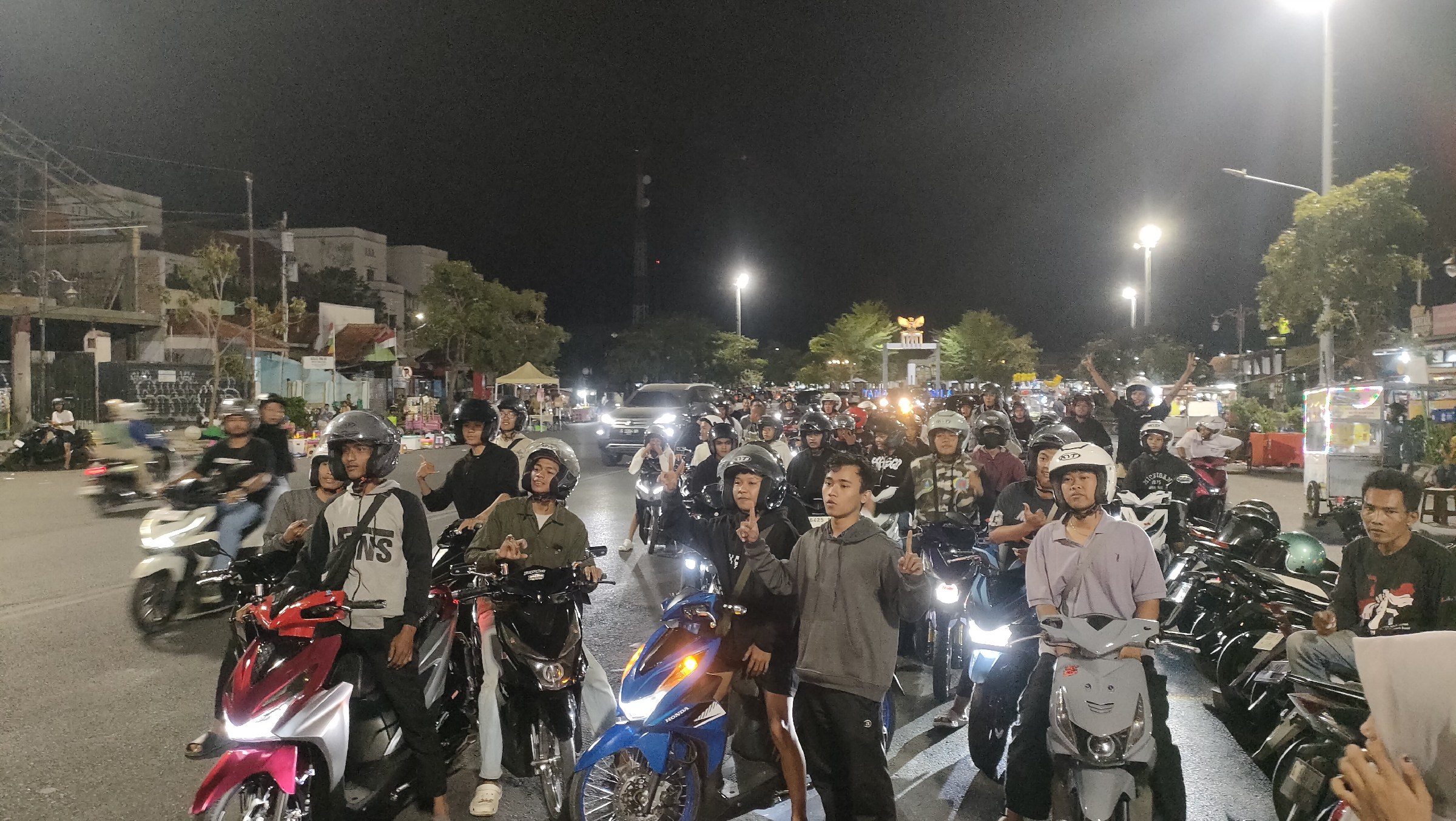 Mini NR Wacana Style X Matic Gank V2: Satu Aspal, Satu Cerita di Angkringan A.R