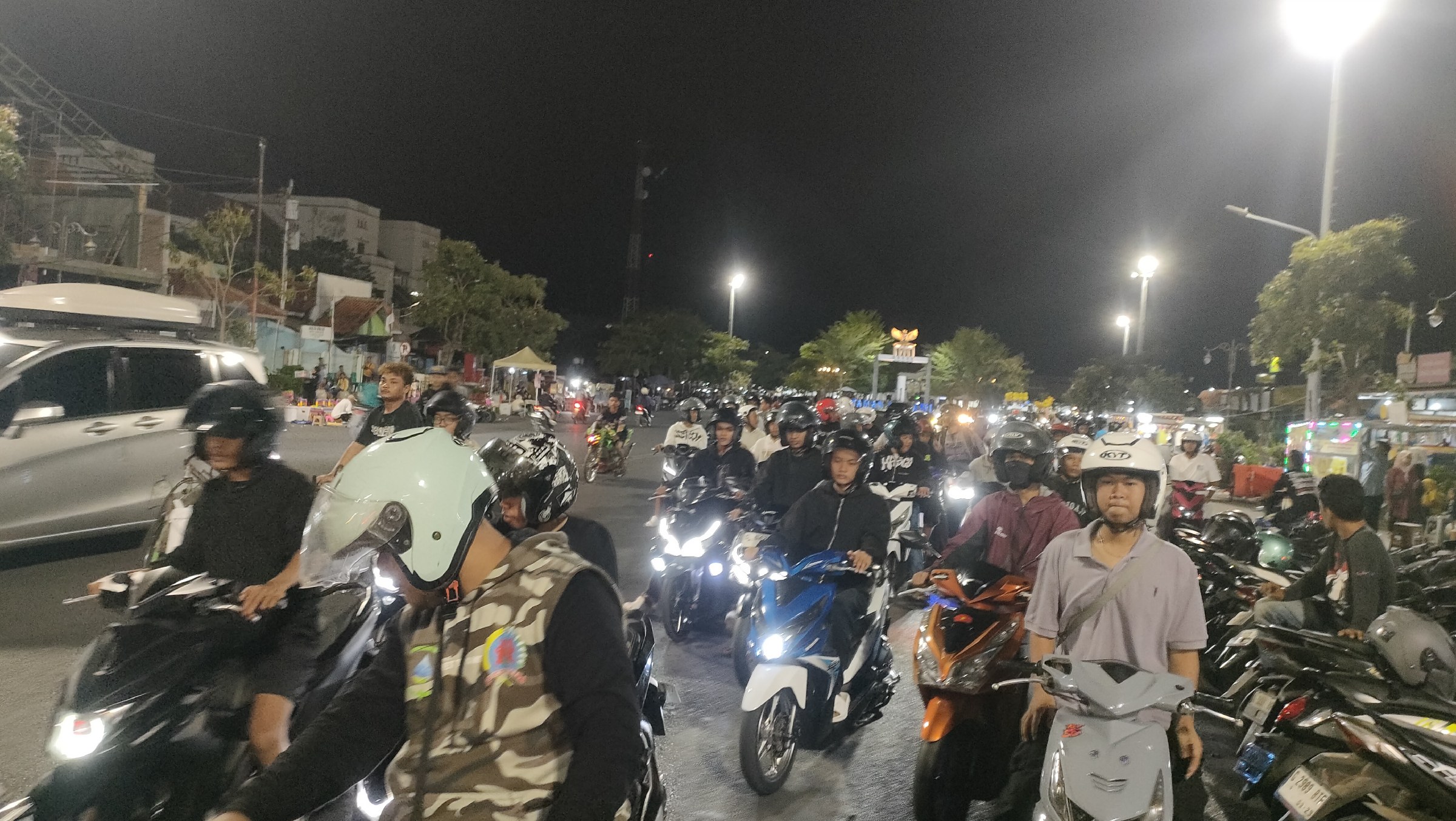 Mini NR Wacana Style X Matic Gank V2: Satu Aspal, Satu Cerita di Angkringan A.R